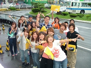 行田自動車教習所の教習生の写真